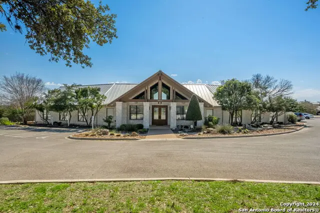 365 River Cliff, Spring Branch, TX 78070 - Image #2
