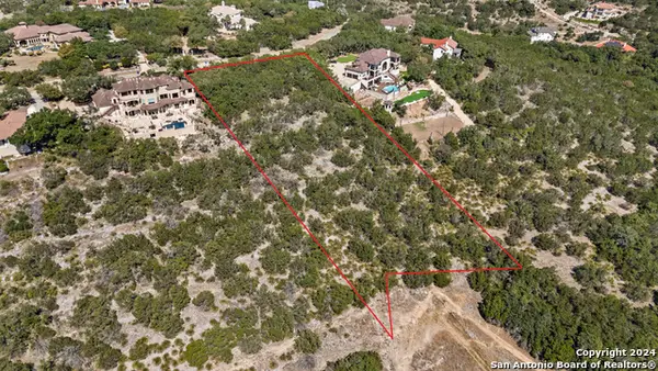 13 Champions Run, San Antonio, TX 78258