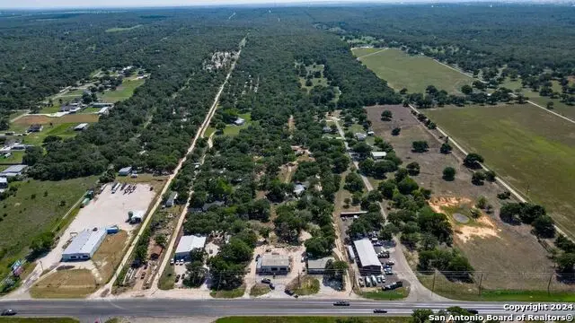 87 Rye Lane, La Vernia, TX 78121 - Image #1