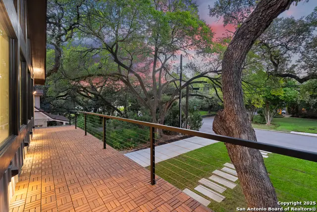 434 College Blvd, Alamo Heights, TX 78209 - Image #2