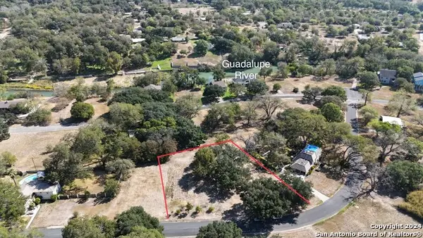 33 Glen Cove, Seguin, TX 78155