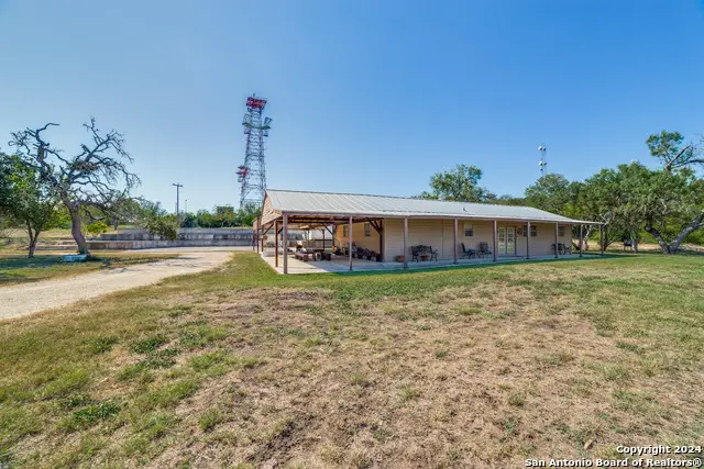 1025 County Road 375, San Antonio, TX 78253 - #2