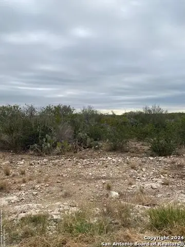 504 Legend Hills Rd, Uvalde, TX 78801 - Image #3