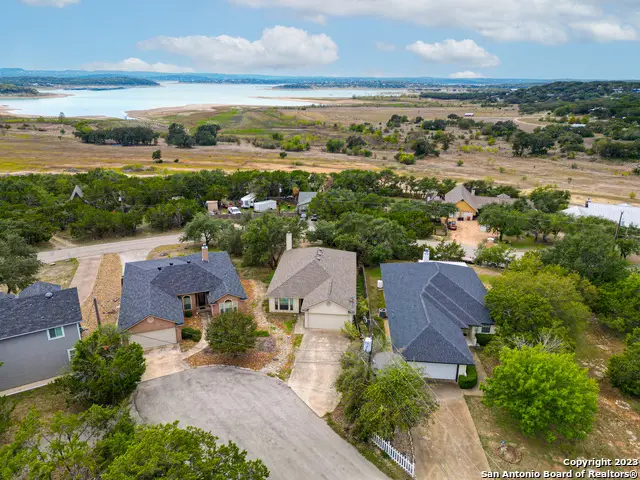 1730 Sorrel Creek Dr, Canyon Lake, TX 78133 - #2