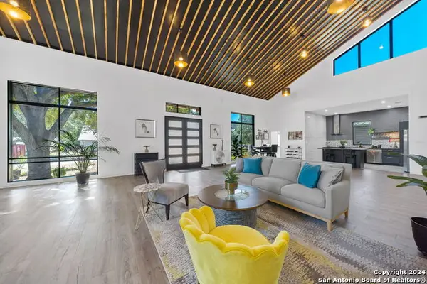 151 Brightwood Pl, San Antonio, TX 78209