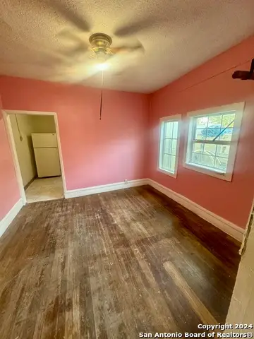 3015 S Flores St, San Antonio, TX 78204 - Image #3
