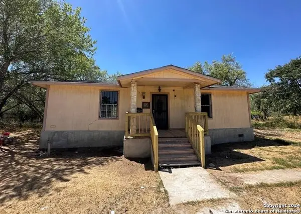 10765 State Highway 16, Poteet, TX 78065