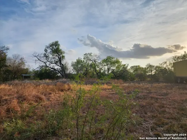 1322 Janice Gail Dr, San Antonio, TX 78224 - Image #2