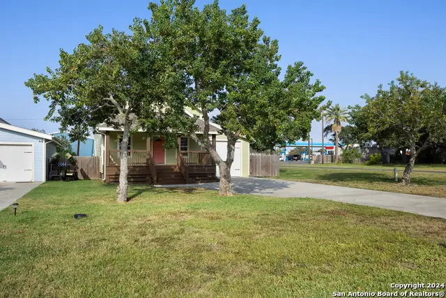1403 S Young, Rockport, TX 78382 - #3