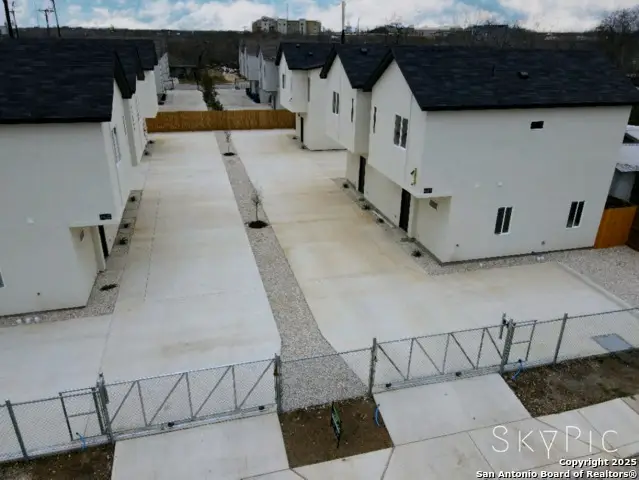 6402 Tahoka St, San Antonio, TX 78227 - Image #1