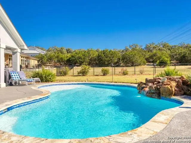 795 Maximino Ridge Rd, Bulverde, TX 78163 - #1