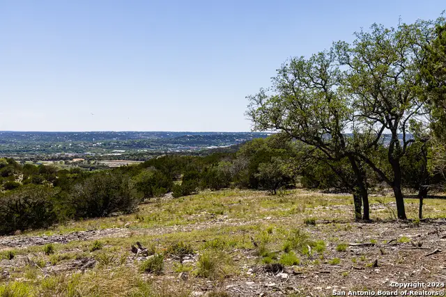 174 Countless Views Dr N, Kerrville, TX 78028 - Image #1