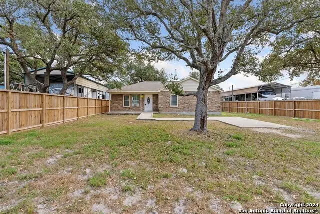 618 N Doughty, Rockport, TX 78382 - #2
