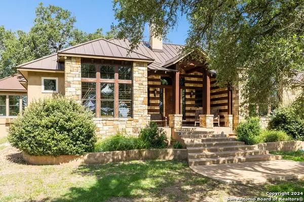 219 Doehne Oaks, New Braunfels, TX 78132