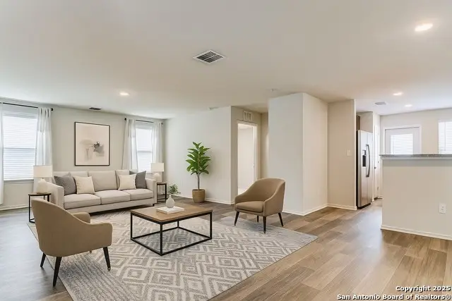 5923 Rolling Glen, San Antonio, TX 78218 - #3