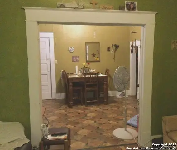 311 Burleson St, San Antonio, TX 78202 - Image #3
