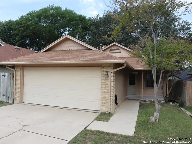 12047 Stoney Brg, San Antonio, TX 78247 - Image #1