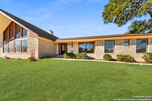 2044 Medina Hwy, Kerrville, TX 78028 - #3