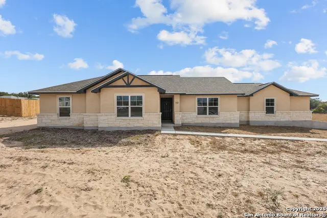 30 Log Cabin Way, Poteet, TX 78065 - Image #1