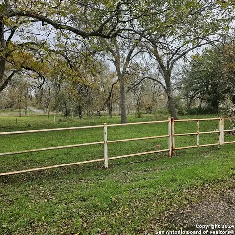 120 Antelope Ln, Seguin, TX 78155 - #3