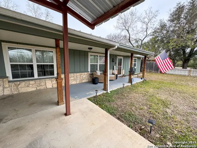 291 Bowlegs St, Brackettville, TX 78832 - Image #1