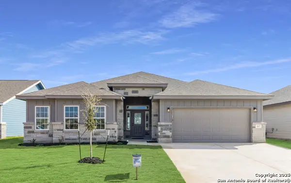 117 Lost Pines Ln, Marion, TX 78124