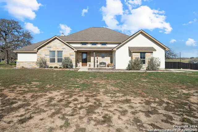 104 Settlement Pass, La Vernia, TX 78121 - Image #2