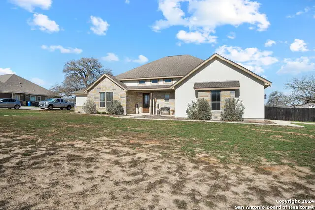 104 Settlement Pass, La Vernia, TX 78121 - Image #3