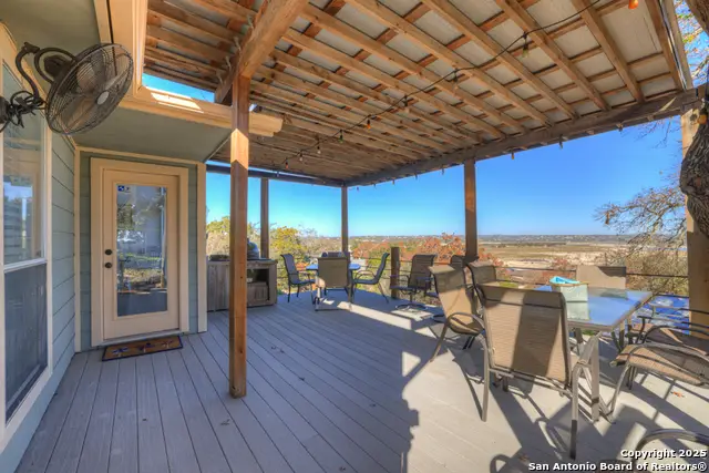 1518 W Lakeside Dr, Canyon Lake, TX 78133 - #3