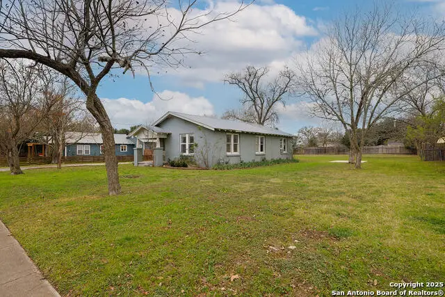 134 Plant, Boerne, TX 78006 - Image #2