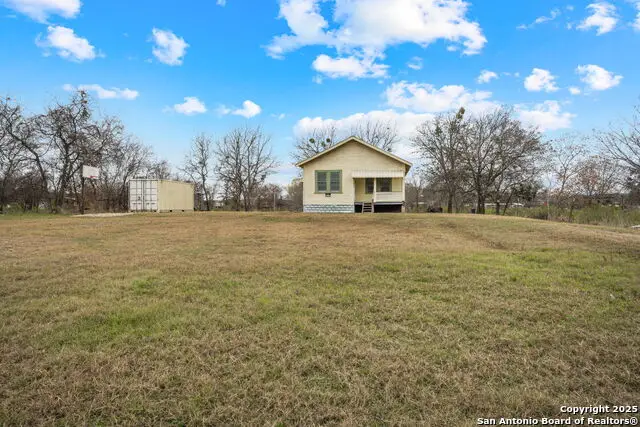 292 Beach Shore Dr, Bandera, TX 78003 - Image #3