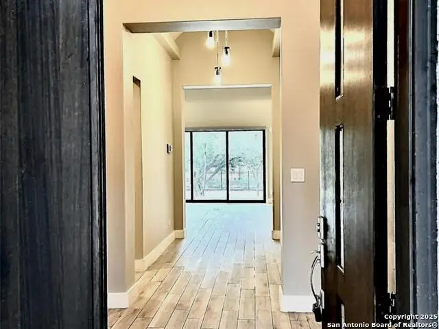 32 Westcourt Ln, San Antonio, TX 78257 - Image #3