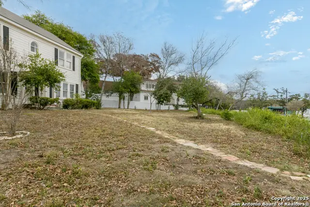 702 Ogden, San Antonio, TX 78209 - Image #3