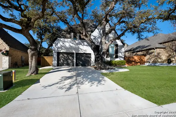 28827 Becker Xing, Boerne, TX 78006