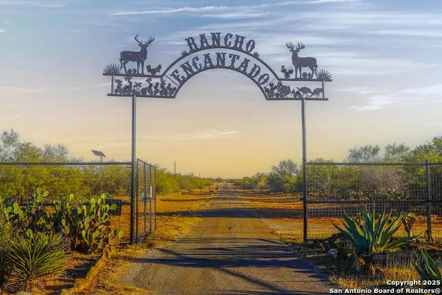 9239 Fm 133, Cotulla, TX 78014 - Image #2