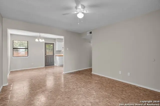 126 Haeckerville Rd, Cibolo, TX 78108 - Image #3