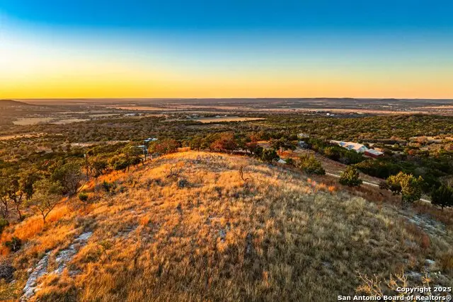 212 Sky Line Dr, Comfort, TX 78013 - Image #3