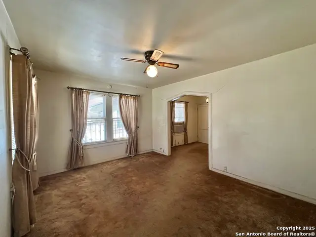 227 Cavalier Ave, San Antonio, TX 78225 - Image #2
