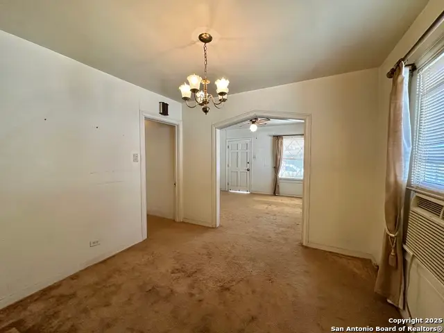 227 Cavalier Ave, San Antonio, TX 78225 - Image #3