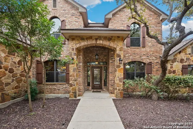 190 Saddle Ridge, Spring Branch, TX 78070 - Image #2