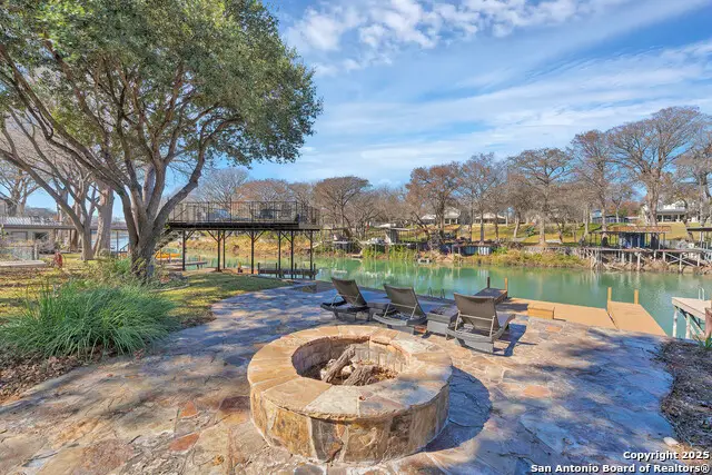 514 Woodlake Dr, McQueeney, TX 78123 - Image #3