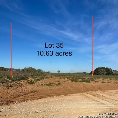 116 Hidden Hills, Floresville, TX 78114 - Image #2