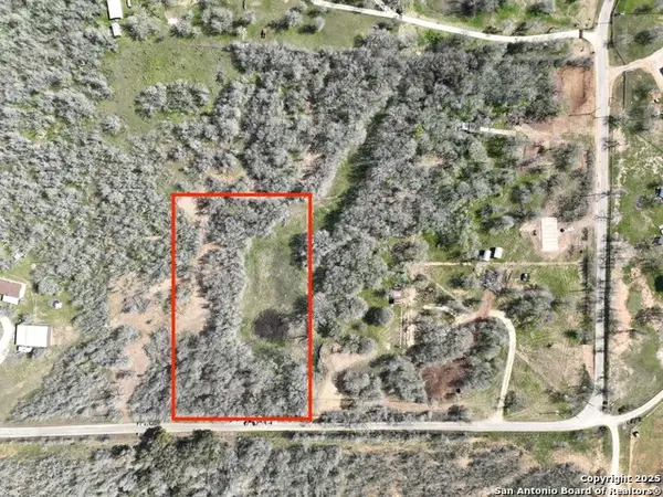 753 Roosevelt, Luling, TX 78648