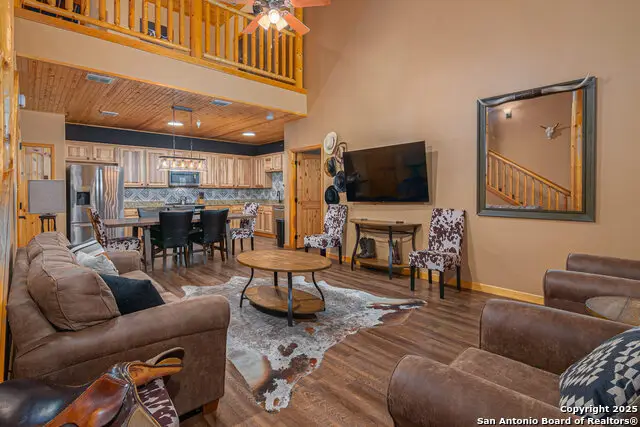 1554 Gruene Rd #A5, New Braunfels, TX 78130 - Image #2