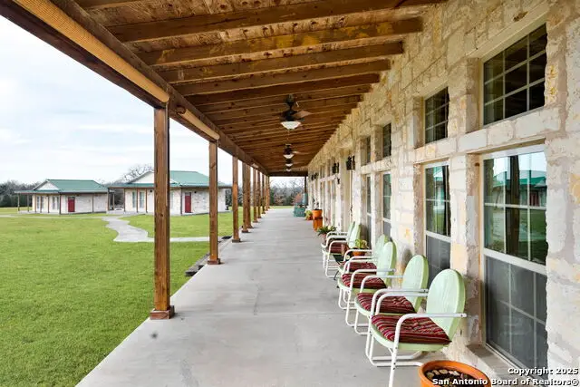 126 Mariana Dr A, Red Rock, TX 78662 - Image #2