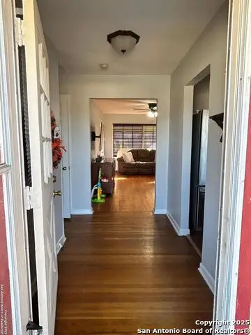 522 Marquette Dr, San Antonio, TX 78228 - Image #3