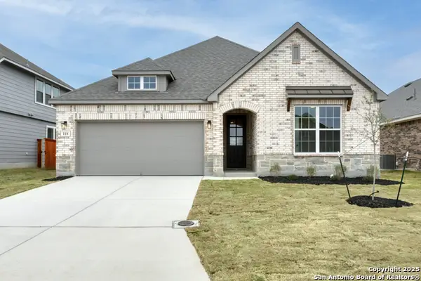 118 Heidi Hill, Castroville, TX 78009