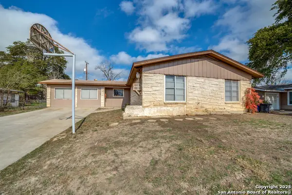 223 Southill Rd, San Antonio, TX 78201