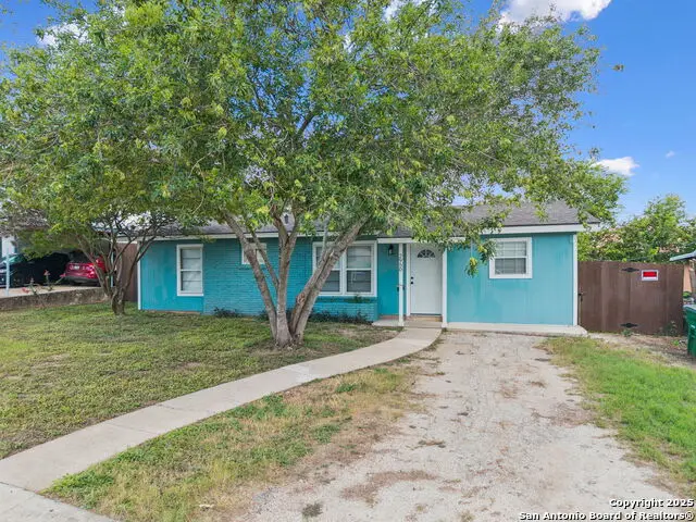 2950 Lasses Blvd, San Antonio, TX 78223 - Image #1