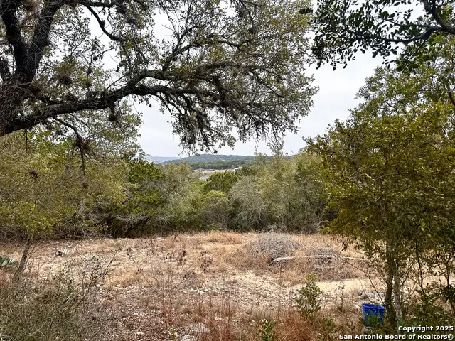 348 15th, Lakehills, TX 78063 - Image #2